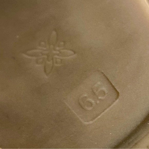 BCBG Zorie Bit Mules Gorgeous Pink Size 6.5 - Picture 2 of 3